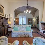 Il Cerreto 11, Emma *