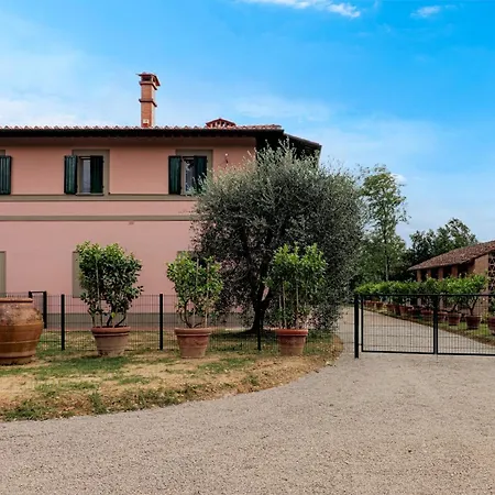 Il Cerreto 11, Emma Villa